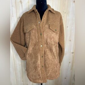 La Miel Sherpa and Suede Shacket